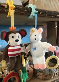 Sonajero Unicornio/mono con actividades - comprar online