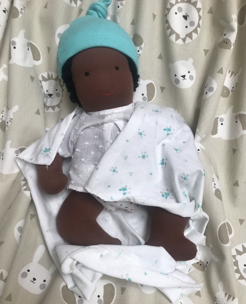Bebe waldorf con ropita - comprar online
