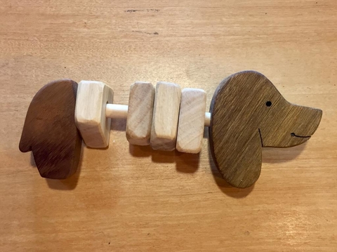 Sonajero mordillo perro salchicha