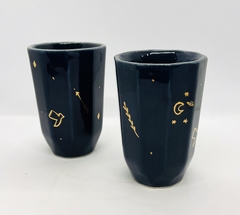 Vaso azul detalles oro