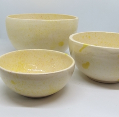 Set 3 cuencos salpicado amarillo en internet
