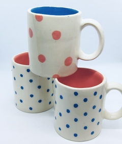 Taza recta lunares