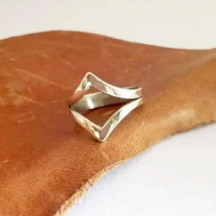 Anillo W