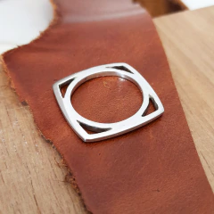 Anillo Cuadrado Calado - comprar online