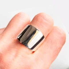 Anillo Bánes en internet