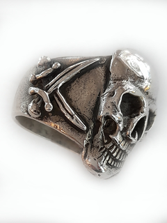 Anillo Calavera con Espadas - comprar online