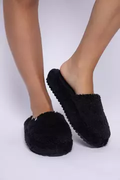 Pantuflón So Fluffy ♥ Negro - comprar online