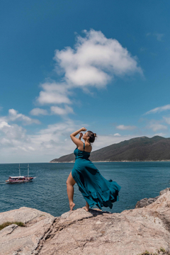 VESTIDO LONGO TRAN na internet