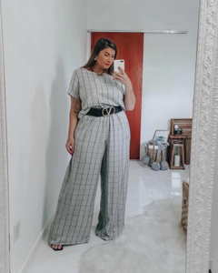 CONJUNTOS BLUSA QUADRICULADA E CALÇA PANTALONA