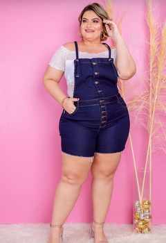 Macaquinho plus size