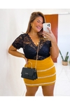 BLUSA DE RENDA MANGA CURTA PLUS SIZE