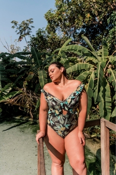 MAIÔ CONCHAS PLUS SIZE