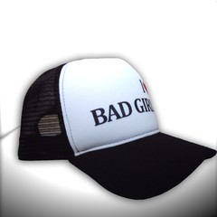 BONÉ BAD GIRLS - comprar online