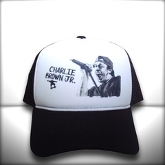 BONÉ CHARLIE BROWN JR CARICATURA