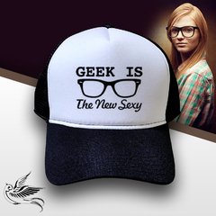 BONÉ GEEK SEXY