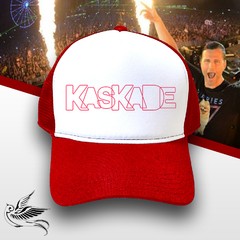 BONÉ KASKADE