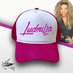 BONÉ LUDMILLA