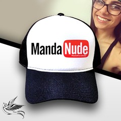 BONÉ MANDA NUDE