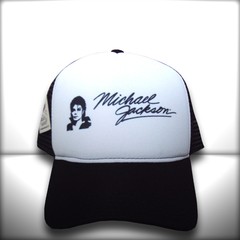 BONÉ MICHAEL JACKSON SIGNATURE
