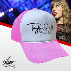 BONÉ TAYLOR SWIFT OURS SNAPBACK TRUCKER - comprar online