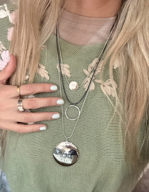 Collar triple