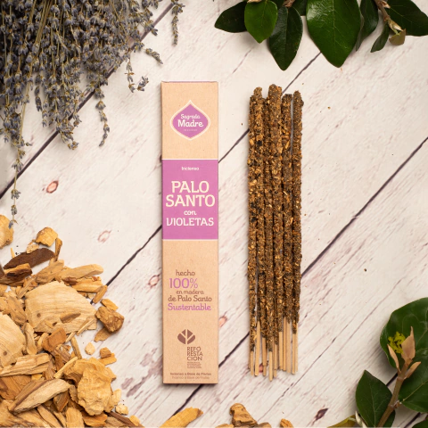 Sahumerio Línea Palo Santo Sagrada Madre - tienda online