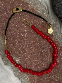 Collar Momoa Rojo