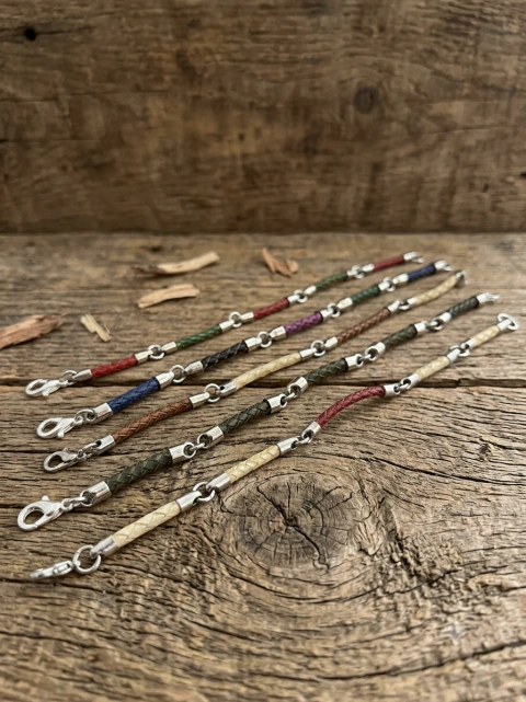 Pulseras tramos de tientos