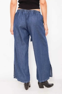 Denim Ofelia en internet