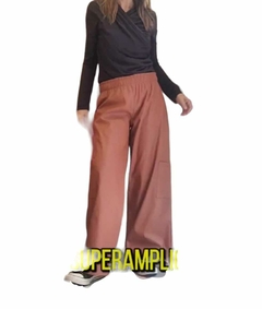 Pantalón Celeste en internet
