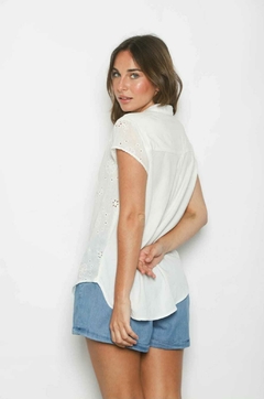 Blusa MAO - comprar online