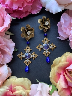 Aros dorados de cruz ANTIGONE - Gabriella Capucci