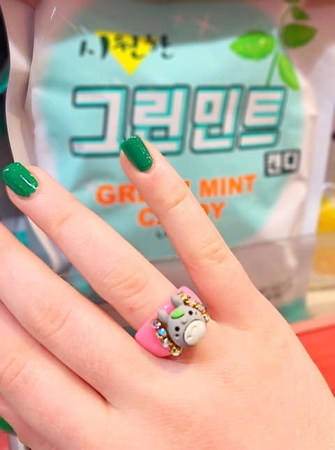 Anillo rosa de conejito RABBIT