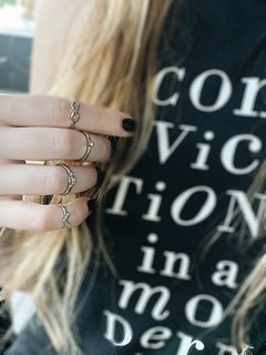 Set de anillos plateados DOVE en internet