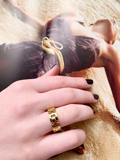 Anillo de acero quirurgico dorado RAE en internet