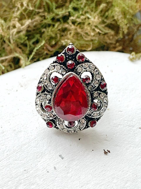 Anillo colorado de strass SCARLET