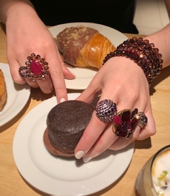 Anillo violeta de strass LEXIE - Gabriella Capucci