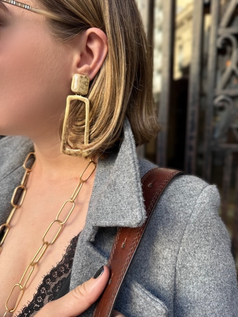 Aros dorados grandes TESS - comprar online