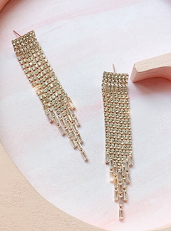Aros con flecos de strass ZENDAYA en internet