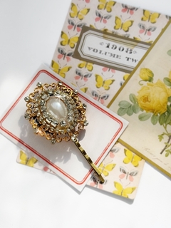 Clip de perla y strass APRIL - comprar online
