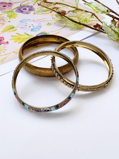 Pulseras doradas finitas (set de 3) TAYLOR en internet