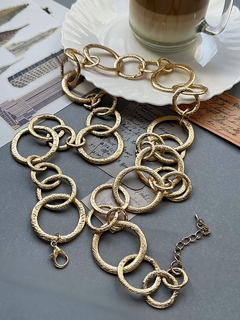 Collar dorado multiuso ANGELINA en internet