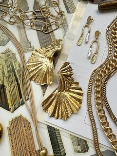 Aros dorados con perlas TERESA - tienda online