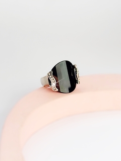 Anillo negro con strass ZOE en internet