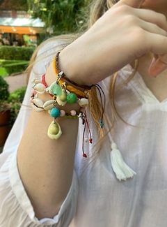 Pulsera de hilo y caracoles BAY - Gabriella Capucci
