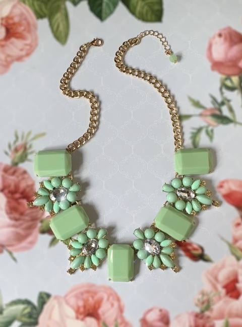 Collar de flores verde FLORIDA