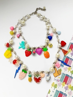 Collar con dijes multicolor MILLIE - comprar online