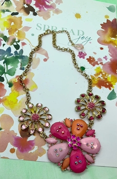 Collar dorado de flores rosas TATIANA en internet