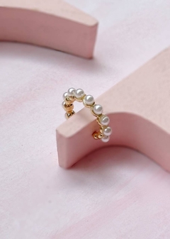 Earcuff de perlas LOLA en internet