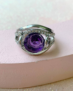 Anillo con piedra violeta NINA en internet